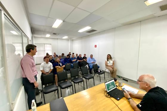 Apresentação diretor STAUFF