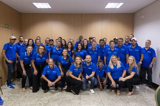 Equipe Vedapress