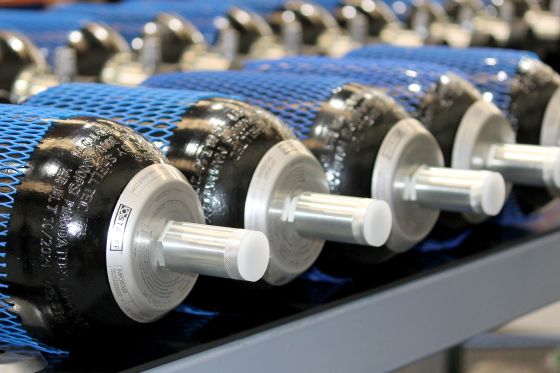 Hydraulic accumulators from STAUFF