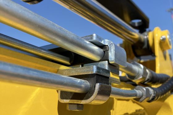 Installed LBBU clamp