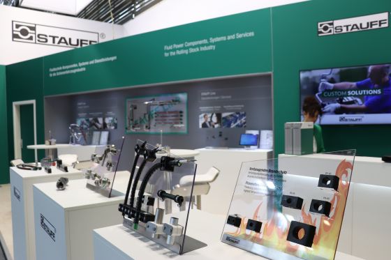 Clamps made of flame retardant plastics