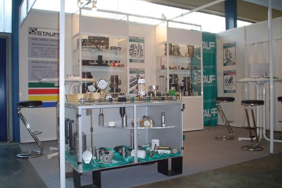 The First STAUFF Stand at HPS 2004