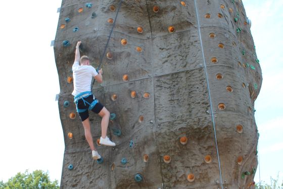 Hoch hinaus im Klettergarten