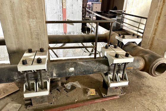 Type DKS twin clamps in assembled condition
