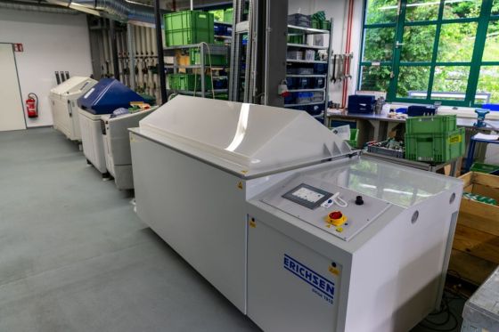 Salt spray chamber at STAUFF