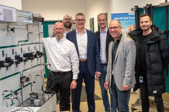 Axel Binner visits STAUFF