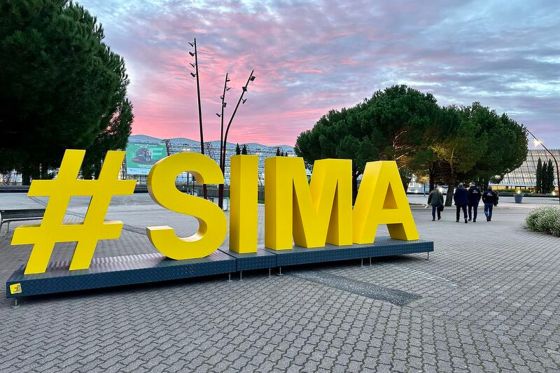 #SIMA