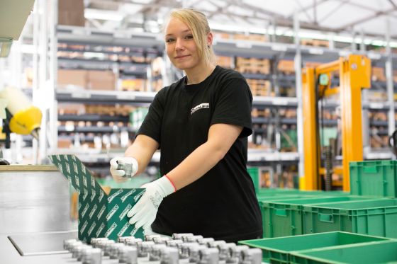 STAUFF fittings are packed whilst wearing gloves