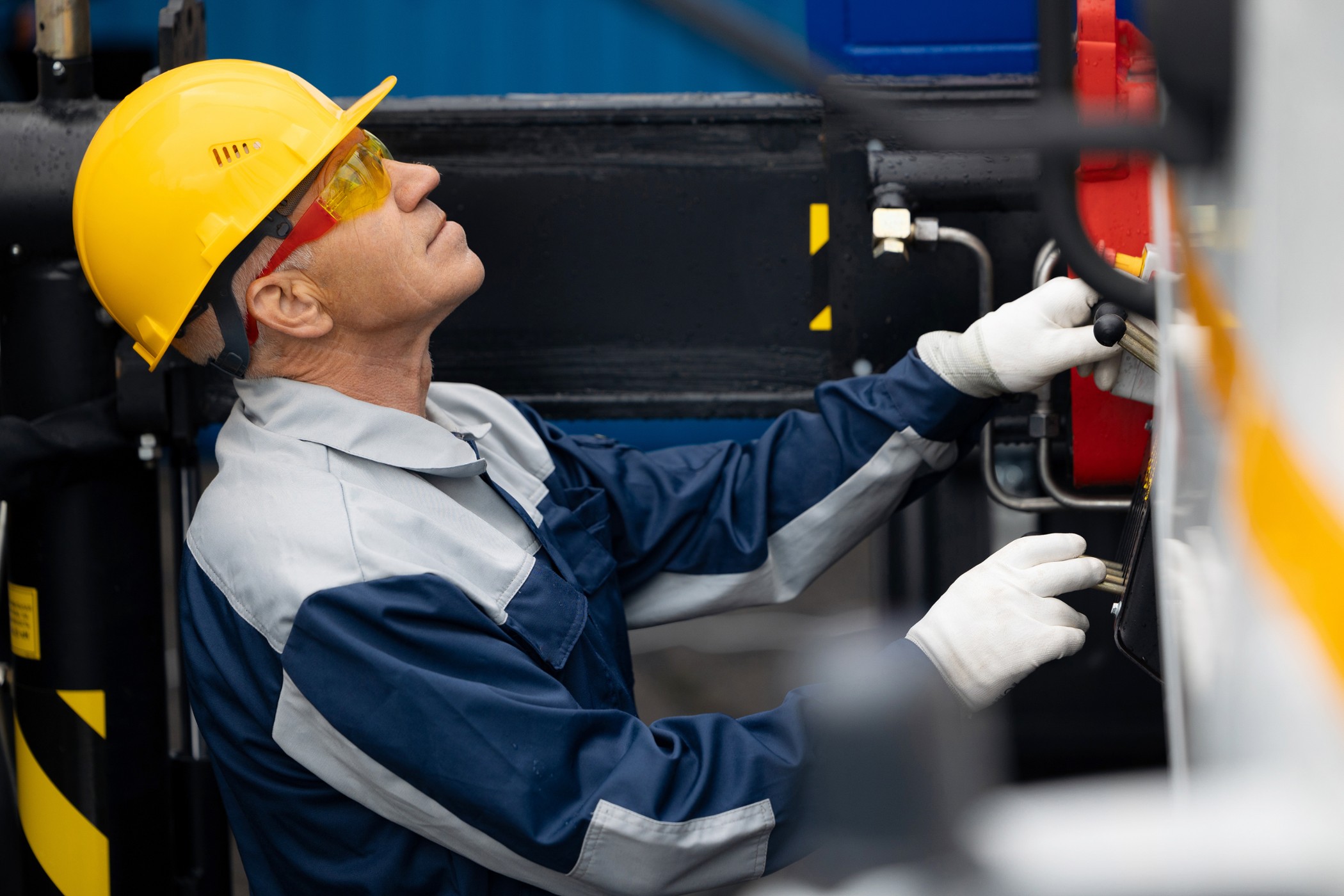 Condition monitoring in hydraulics