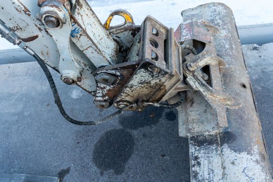 Leak on an excavator arm