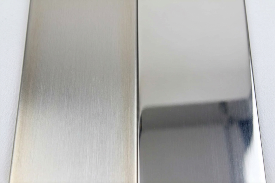 A comparison of two STAUFF components: left W5, right W55