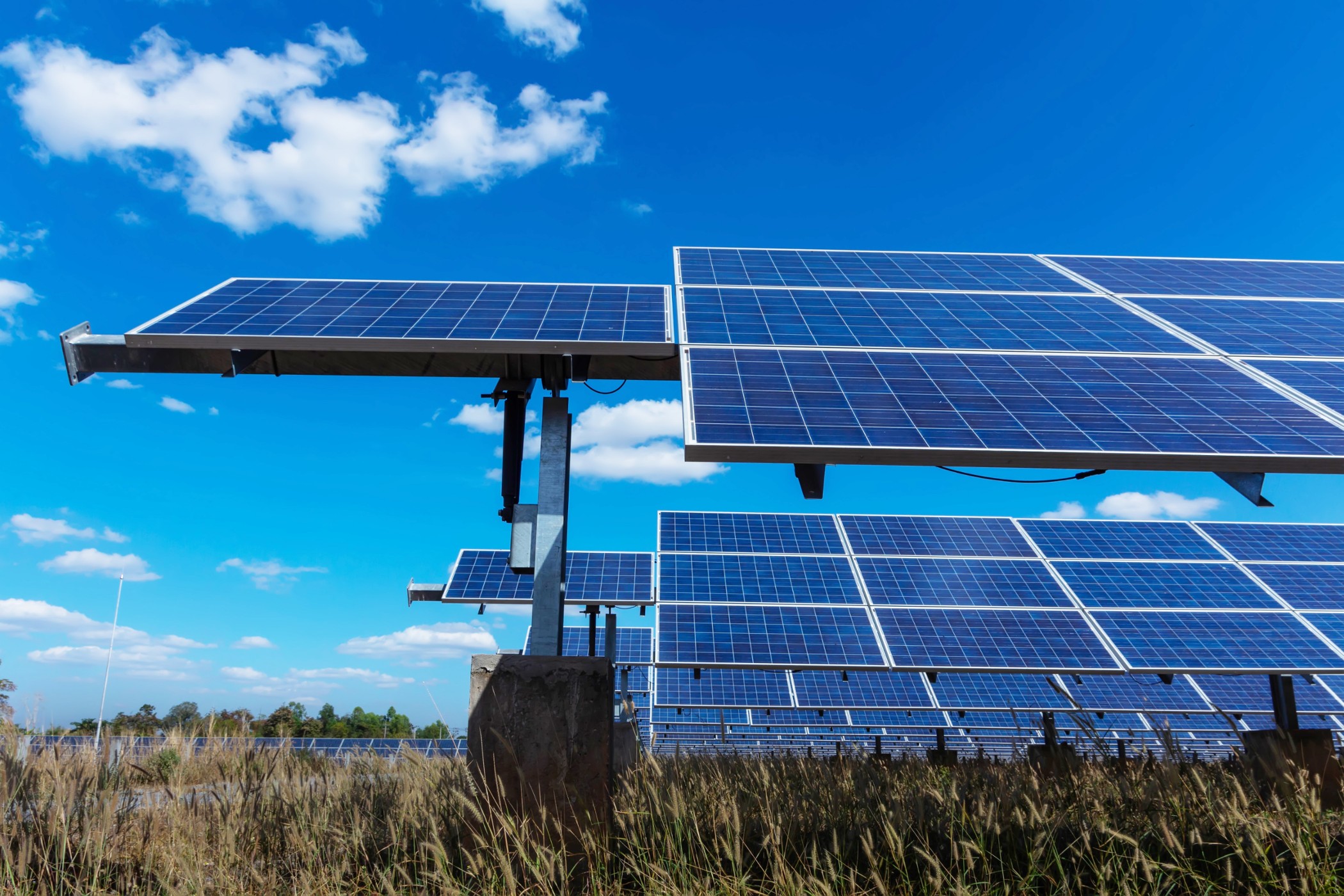 Solar Energy: Fluid Power in Solar Tracking Systems